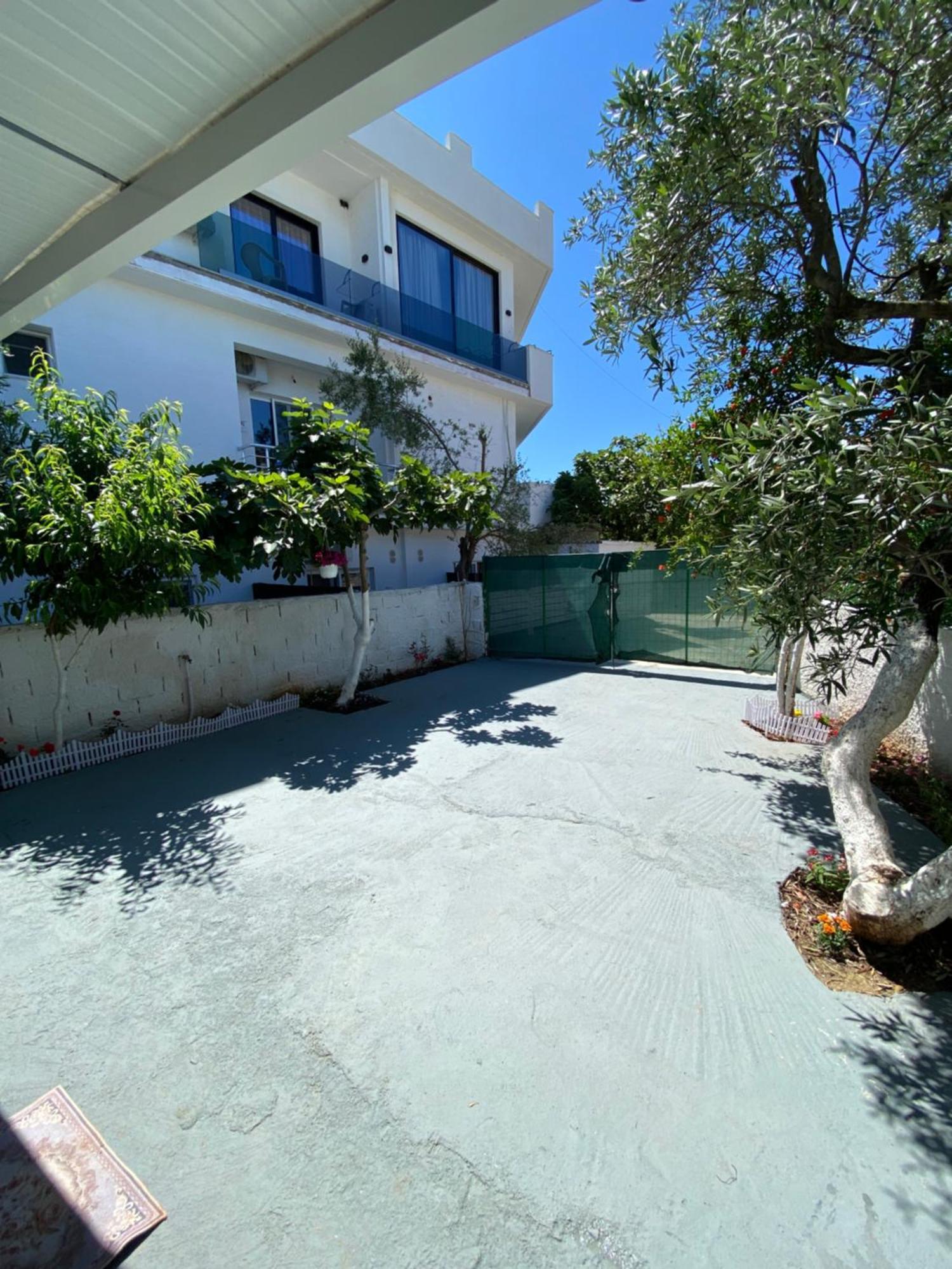 Guesthouse Xhuliano Ksamil Exterior foto